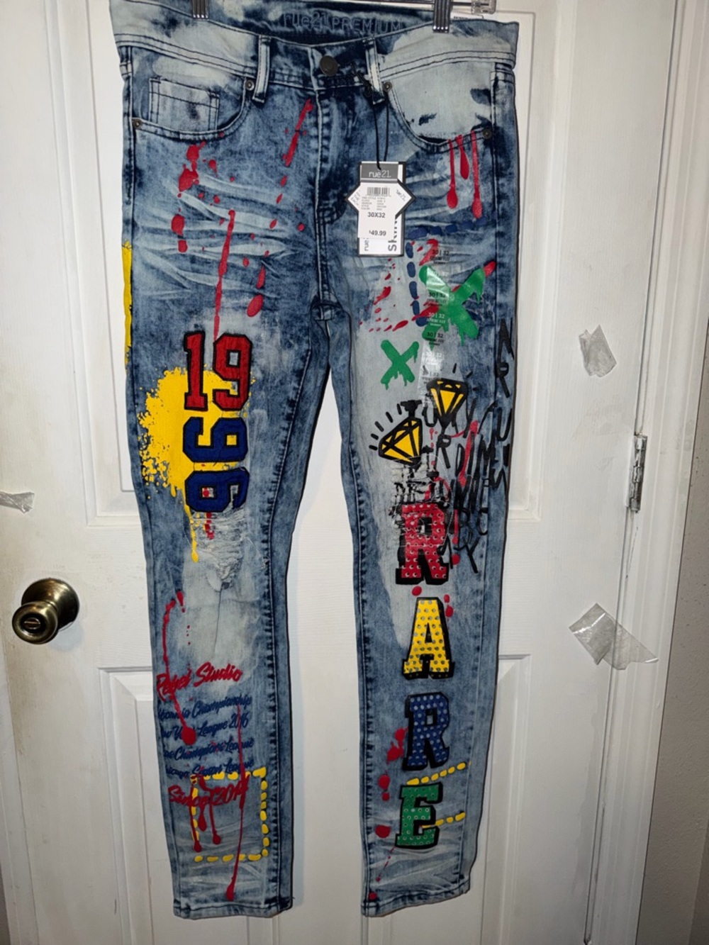 Rue 21 graphic jeans skinny supreme flex Size W30 L32